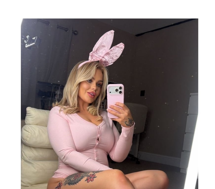 Adult Entertainment South West London Chelsea - South West London - Photos for 32GG • FILTHY ENGLISH BARBIE • ONLINE NOW +447440760225