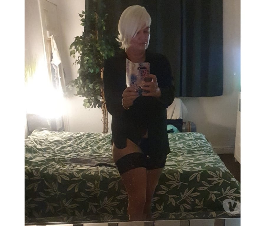 Escorts West Yorkshire Leeds - Photos for English blonde ellamarie 😍