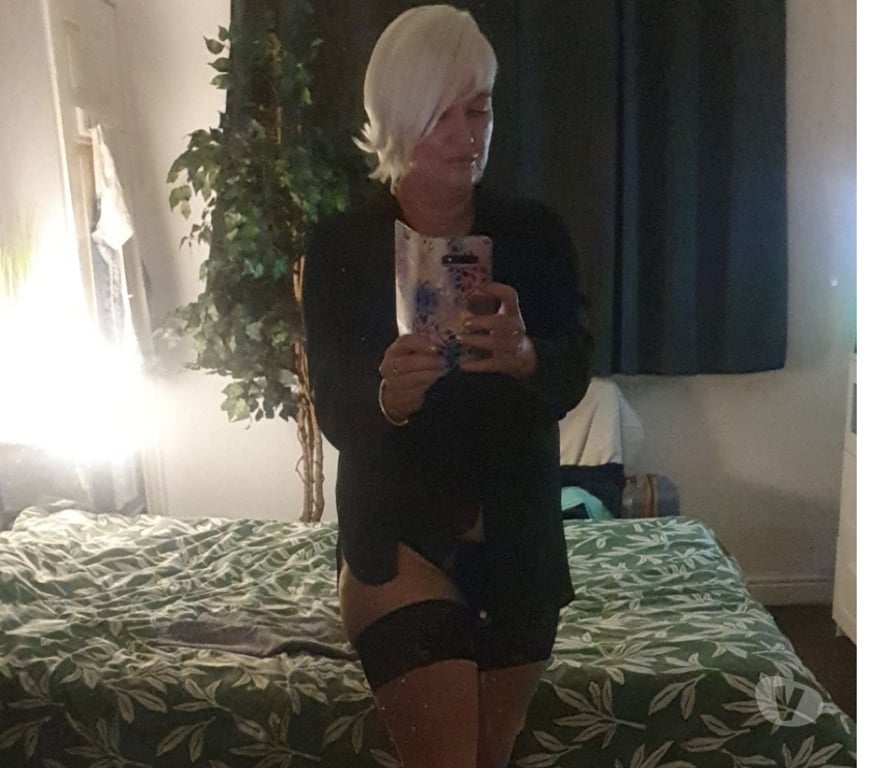 Escorts West Yorkshire Leeds - Photos for English blonde ellamarie 😍