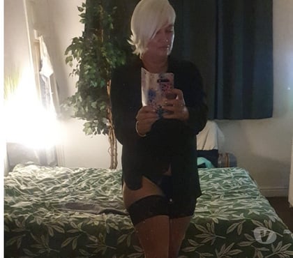  Escorts & Erotic Massage Leeds City Centre Leeds - Photos for English blonde ellamarie 😍