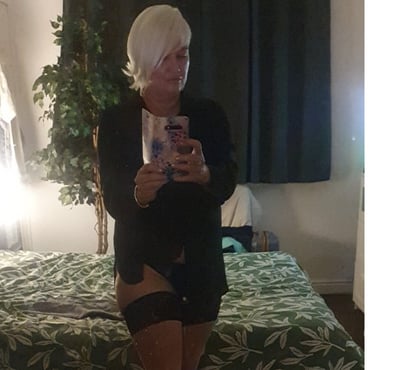 Curvy Escorts & Erotic Massage Leeds City Centre Leeds - Photos for English blonde ellamarie 😍