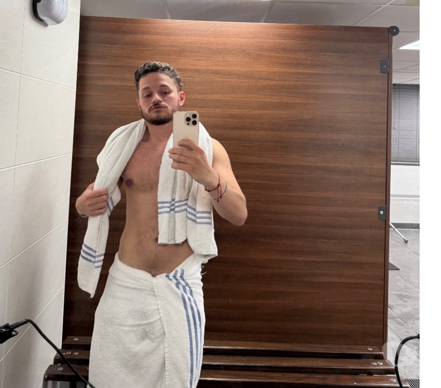  Gay massage Hampshire Portsmouth - Photos for BoyXXL_BRAZILIAN-MASSEUR