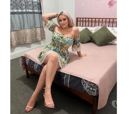 Escort Sheffield City Centre Sheffield - Photos for Nicol the sweetest for you😘 only party incall outcall