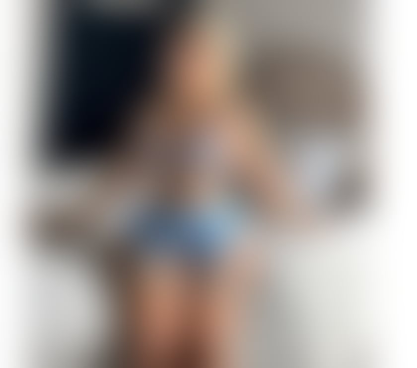 Escorts South Yorkshire Sheffield - Photos for I am attractive, sweet and natural, come to the party.