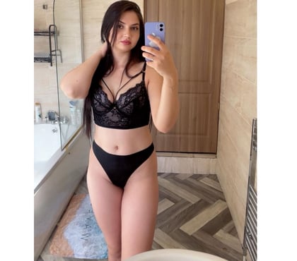 Escorts Sheffield City Centre Sheffield - Photos for Hello i m Tina only for trips to your home kiss