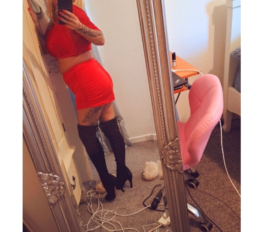 Adult Entertainment Greater Manchester Manchester - Photos for NAUGHTY NORTHERN BLONDE PETITE MILF E CUP🥵 🔥ONLINE