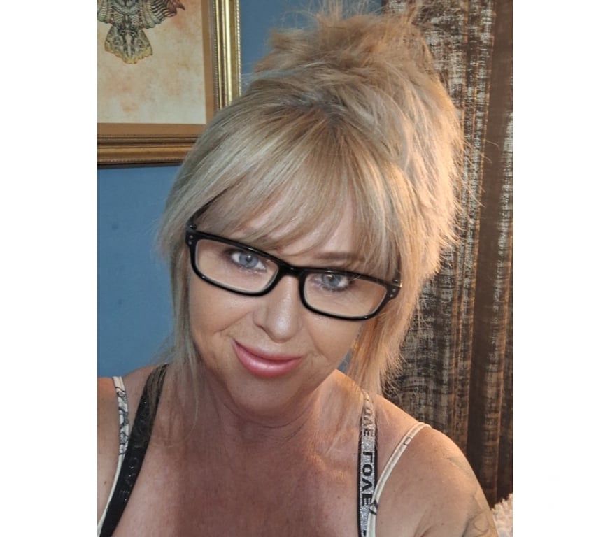 Adult Entertainment Greater Manchester Manchester - Photos for NAUGHTY NORTHERN BLONDE PETITE MILF E CUP🥵 🔥ONLINE