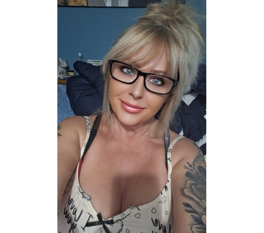 Adult Entertainment Greater Manchester Manchester - Photos for NAUGHTY NORTHERN BLONDE PETITE MILF E CUP🥵 🔥ONLINE