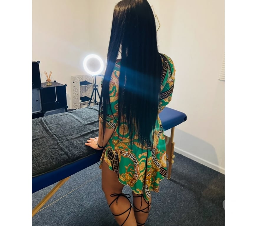 Escorts West Yorkshire Leeds - Photos for 🌼Body to body massage🌼 💆🏻‍♂️ by Erika