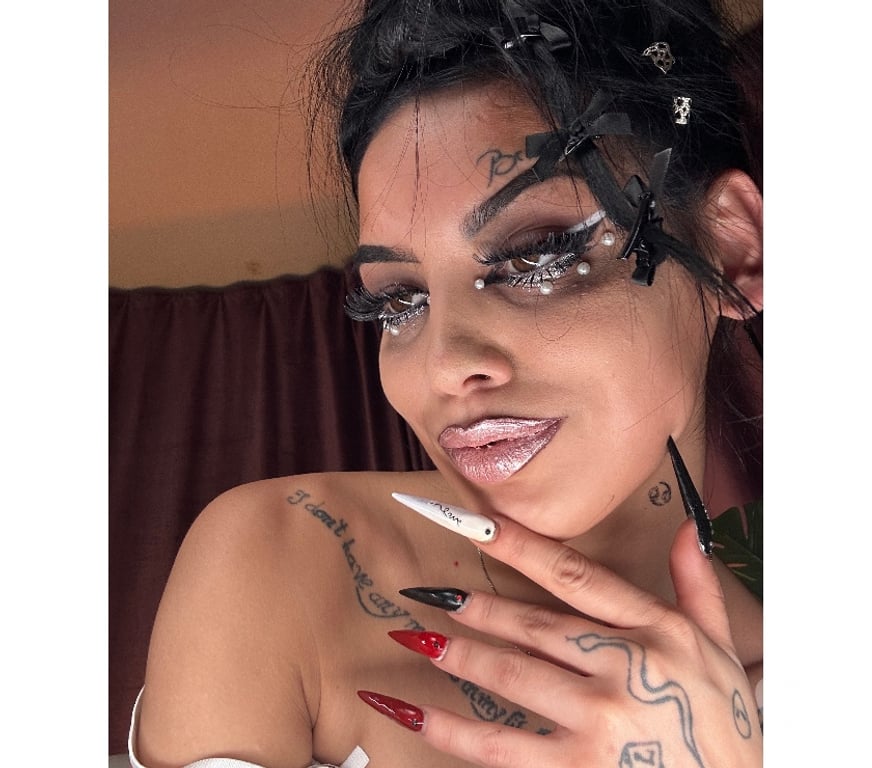 Adult Entertainment Central London Aldgate - Central London - Photos for Let’s know each other right now.