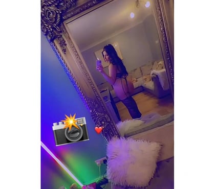 Photos for ULTIMATE GODDESS 👑 🌶️ ID verified📸🔞whatsapp me