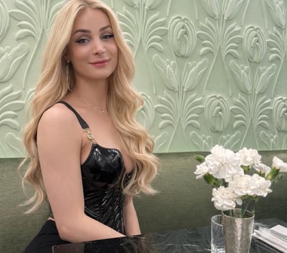 Transsexual Escorts Earls Court South West London - Photos for Earls Court , TS Lara Gabriela Blonde Brazilian