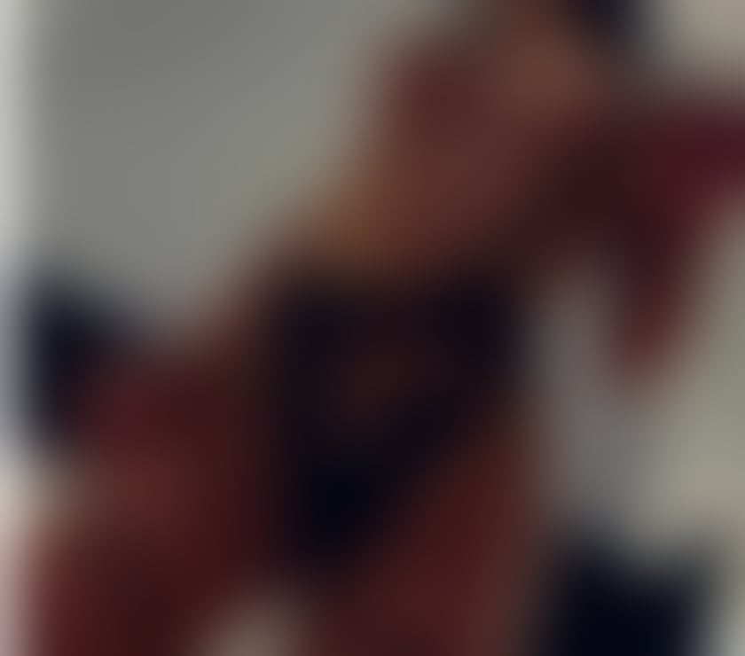 Escorts Bridgend Town Centre Bridgend - Wales - Photos for Noelya new girls în city party