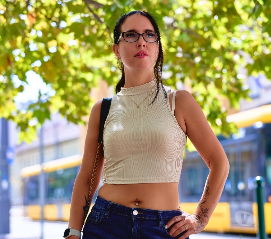 Adult Entertainment Leicestershire Leicester - Photos for Curvy English Lucy