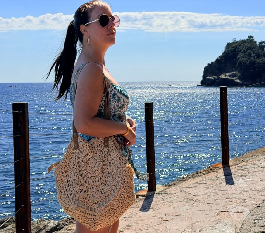 Adult Entertainment Leicestershire Leicester - Photos for Curvy English Lucy