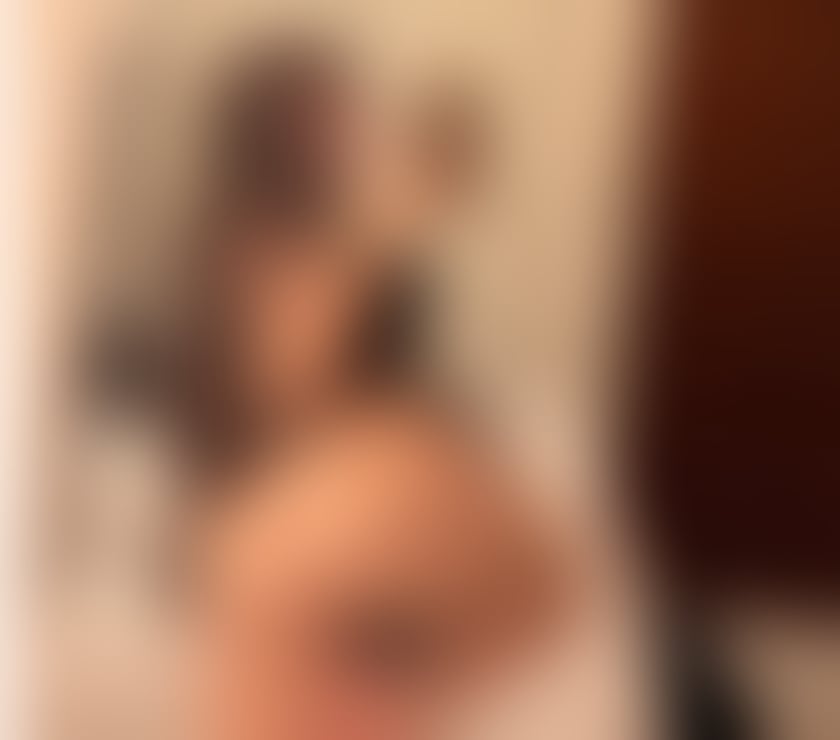 Escorts Canary Wharf East London - Photos for Iris 💞 sweet Girl 💯✨ ✅ All East