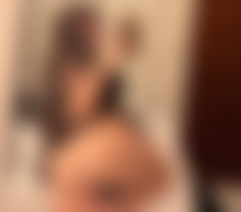 Escorts Canary Wharf East London - Photos for Iris 💞 sweet Girl 💯✨ ✅ All East