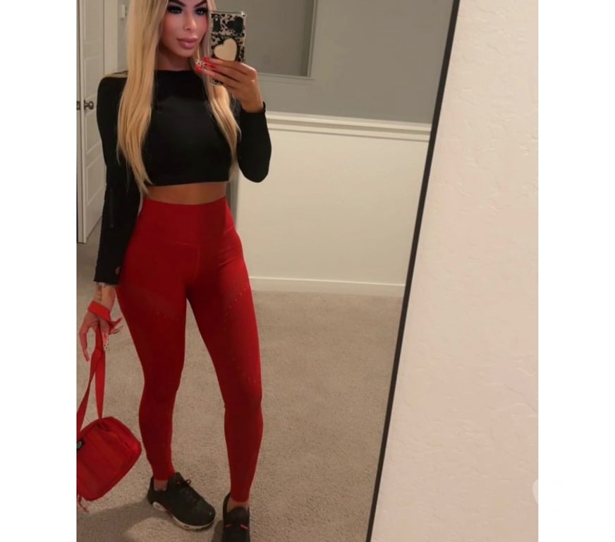 Adult Entertainment West Yorkshire Leeds - Photos for NEW HOT BLONDE❤️