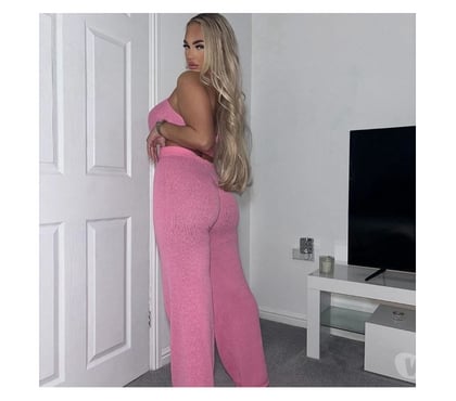 Adult Entertainment Thorp Arch Estate Leeds - Photos for I m ready for chat .