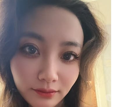 Escorts Canary Wharf East London - Photos for Charming singapore girl (MASSAGE ONLY)