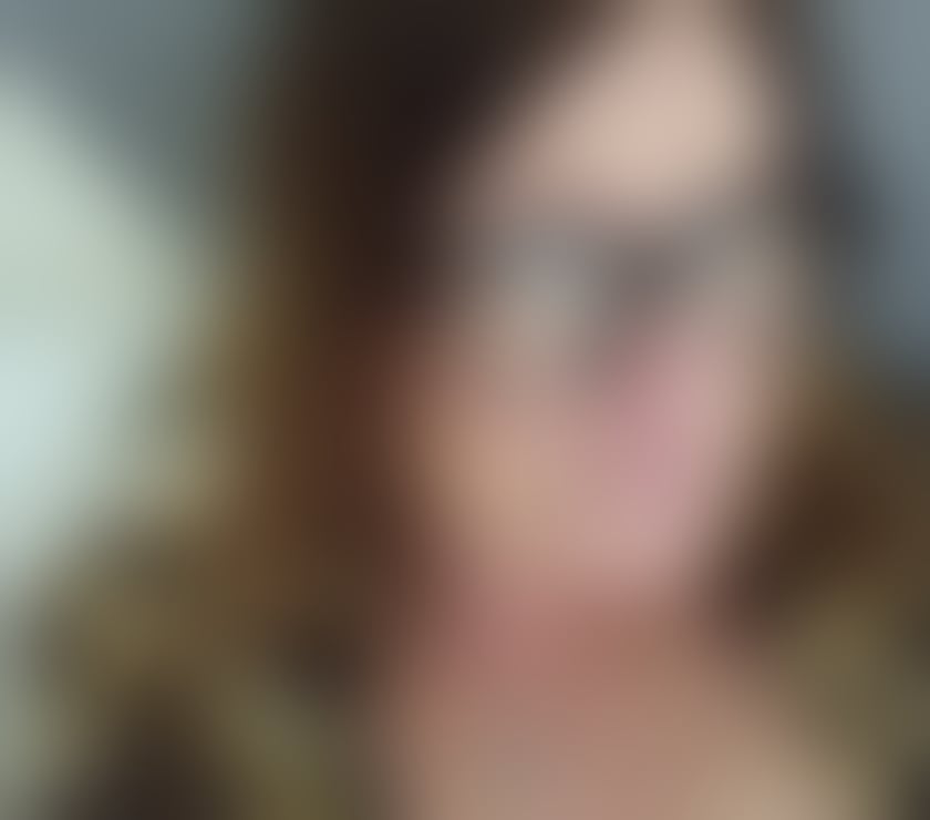 Adult Entertainment Durham County Durham - Photos for Busty lady in 50 s awaits your call🌹😜👠