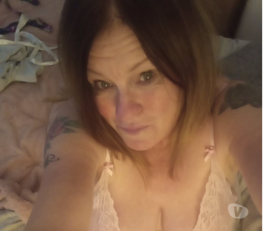 Adult Entertainment County Durham Durham - County Durham - Photos for Attractive BUSTY lady awaiting your call or text 🤗