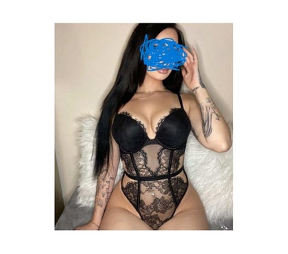 Escorts Edmonton North London - Photos for NEW AND HOT!! OPEN 12 TO 9