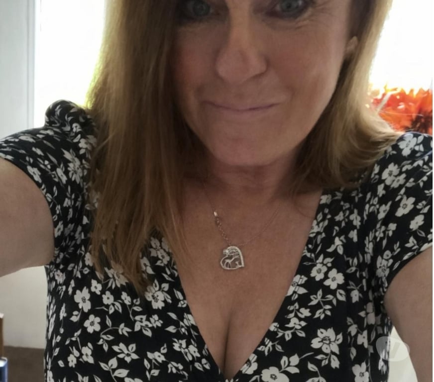 Adult Entertainment County Durham Bowburn - County Durham - Photos for Busty lady awaits your call 😜🌹👠