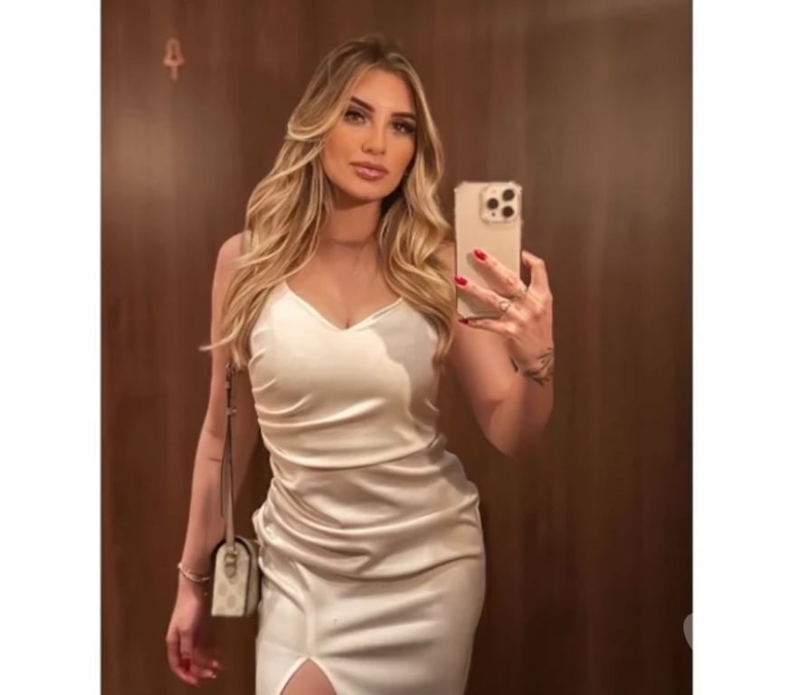 Escorts Essex Tendring - Photos for Party girl Only OUTCALL