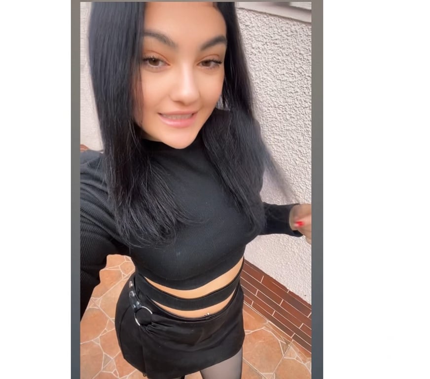 Adult Entertainment Central London Belgravia - Central London - Photos for 💦NAUGHTY & SLIM BRUNETTE😈 MESSAGE ME 🫦