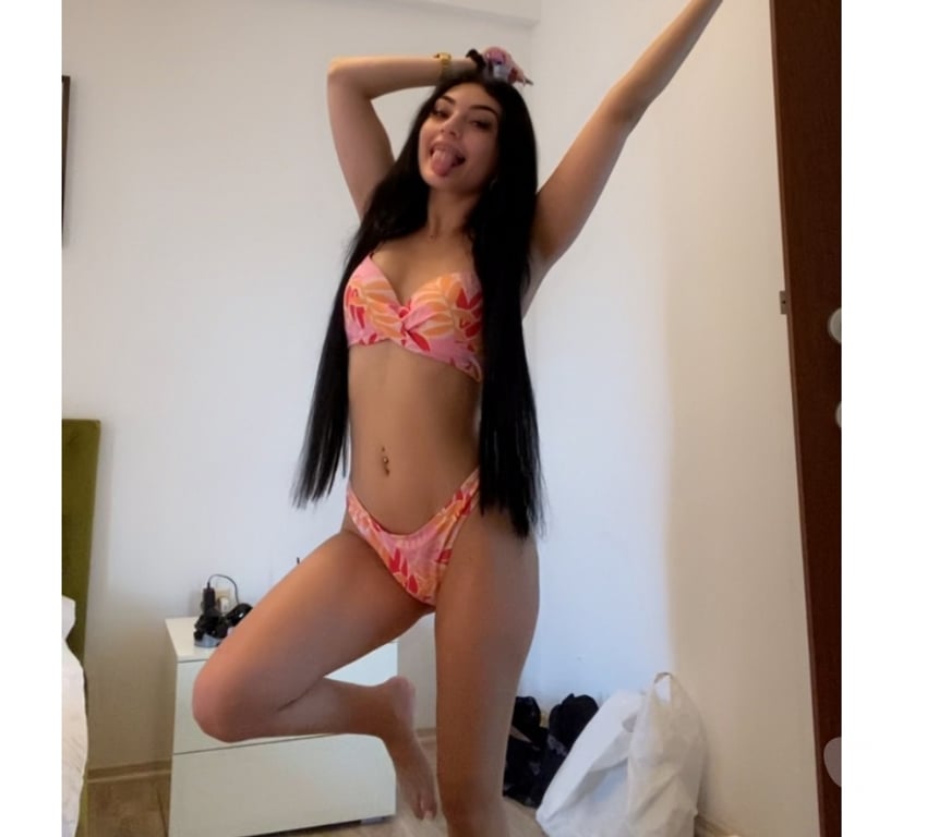 Adult Entertainment Central London Belgravia - Central London - Photos for 💦YOUNG CRAZY HOT BRUNETTE💦 LET'S HAVE CALL👅