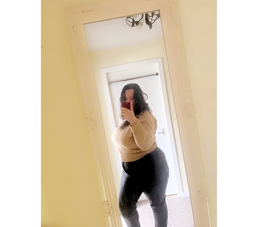 Adult Entertainment East London Canary Wharf - DLR Station - East London - Photos for Play toy with the L cups