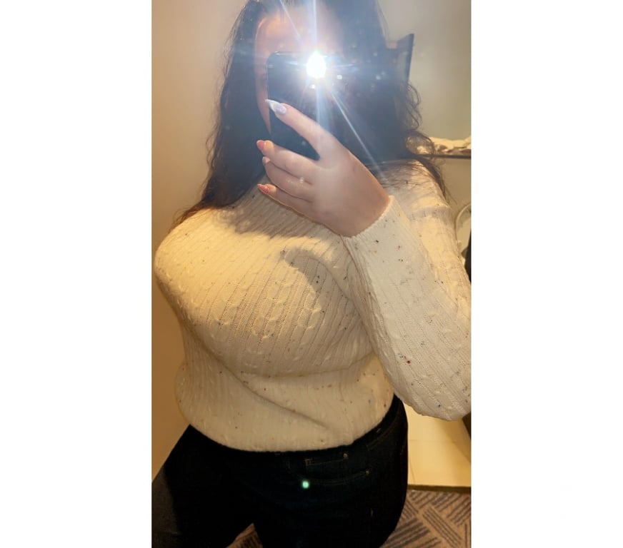 Adult Entertainment East London Canary Wharf - DLR Station - East London - Photos for Your play toy with the L cups 😈