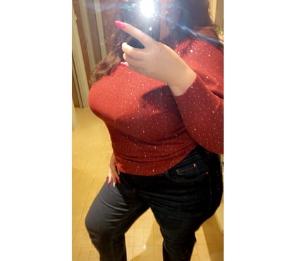 Adult Entertainment Canary Wharf East London - Photos for Your play toy with the L cups 😈