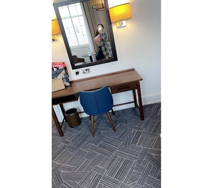 Adult Entertainment Canary Wharf East London - Photos for Your play toy with the L cups