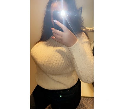 Adult Entertainment Canary Wharf East London - Photos for Your play toy with the L cups 😈