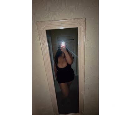 Adult Entertainment Canary Wharf East London - Photos for Special all services £2 a min £5 pic of L cups 🍒