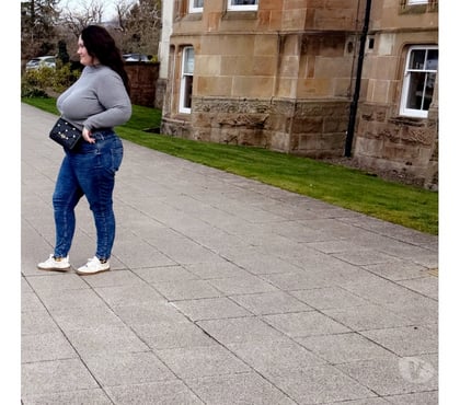 Adult Entertainment Canary Wharf East London - Photos for Your play toy with the L cups 😈