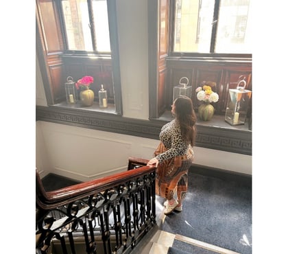 Adult Entertainment Canary Wharf East London - Photos for Your play toy with the L cups 😈