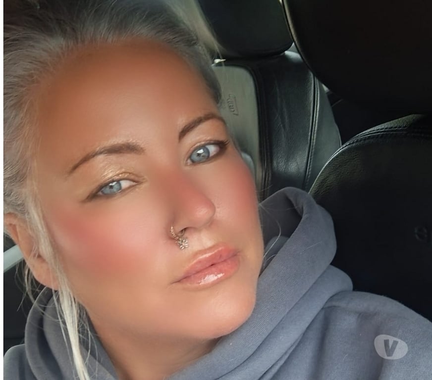 Adult Entertainment Greater Manchester Manchester - Photos for CURVY PETITE BLONDE MILF ONLINE NOW 😍 💕10AM-2:30PM