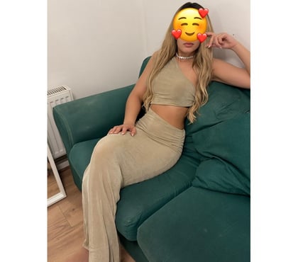  Escorts & Erotic Massage Tooting South West London - Photos for Bella - sexy massage full touch