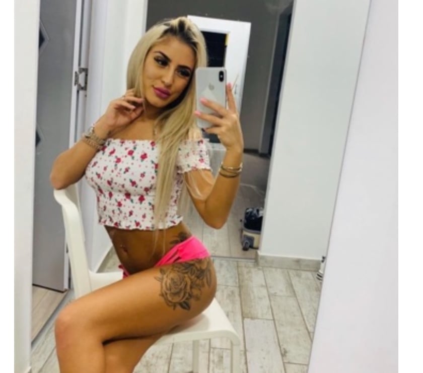  Escorts Nottingham City Centre Nottingham - Photos for 💋Dana incall or outcall party girl💋