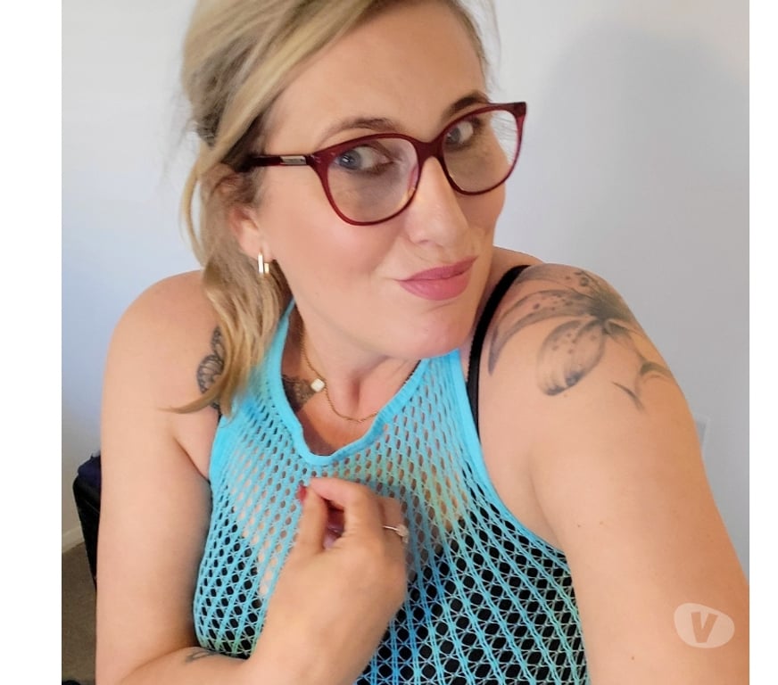 Adult Entertainment Lincolnshire North East Lincolnshire - Photos for Curvy rachel online fun only