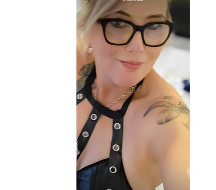 Adult Entertainment Aberdeen City Centre Aberdeen - Photos for Rachel queen of curves online only