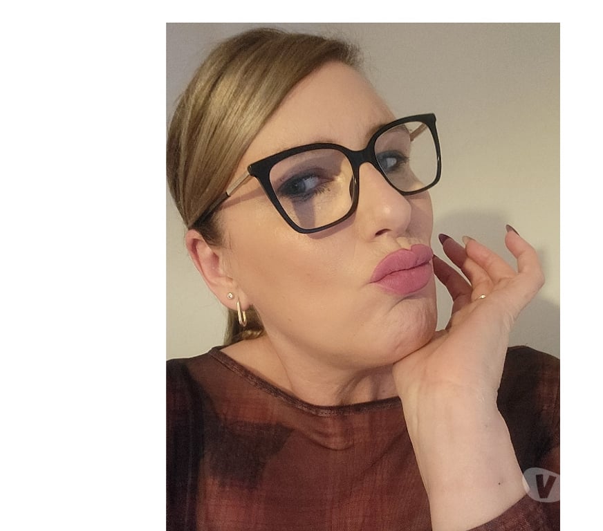 Adult Entertainment Merseyside Liverpool - Photos for Real English milf online only