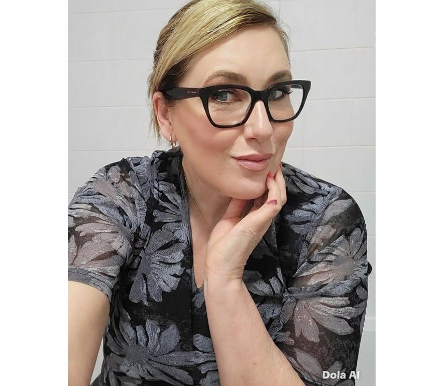 Adult Entertainment Leicestershire Leicester - Photos for Real English milf online only