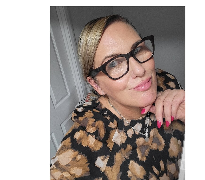 Adult Entertainment Essex Colchester - Photos for Online Playtime with english rachel