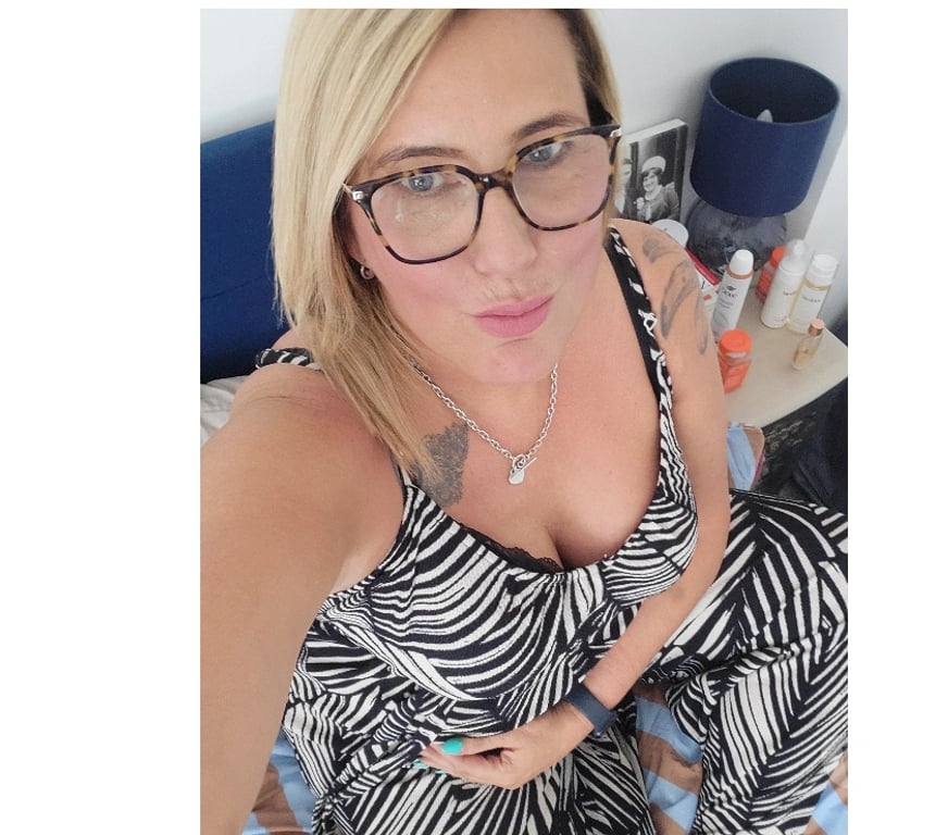 Adult Entertainment Suffolk Ipswich - Photos for Online Playtime with english rachel