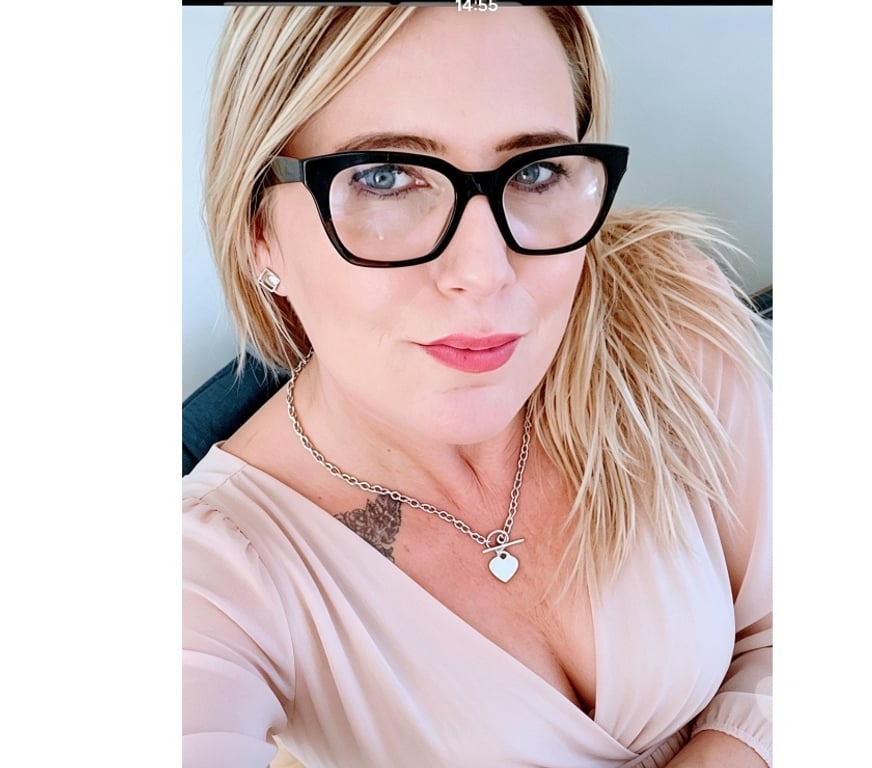 Adult Entertainment Oxfordshire Oxford - Photos for Online Playtime with english rachel