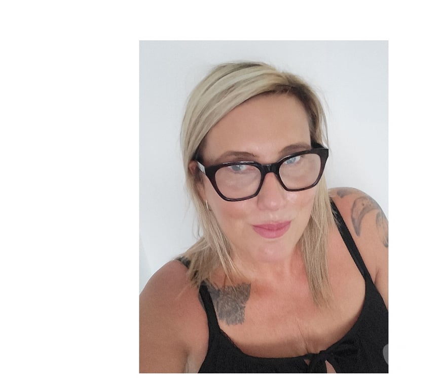 Adult Entertainment Suffolk Ipswich - Photos for Online Playtime with english rachel